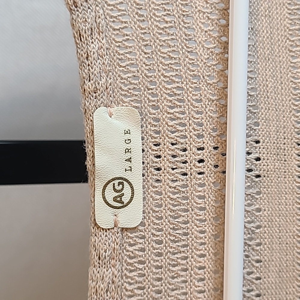 AG Sleeveless Sweater Women's Sz Large  Beige-Beach/Casual - Picture 2 of 4